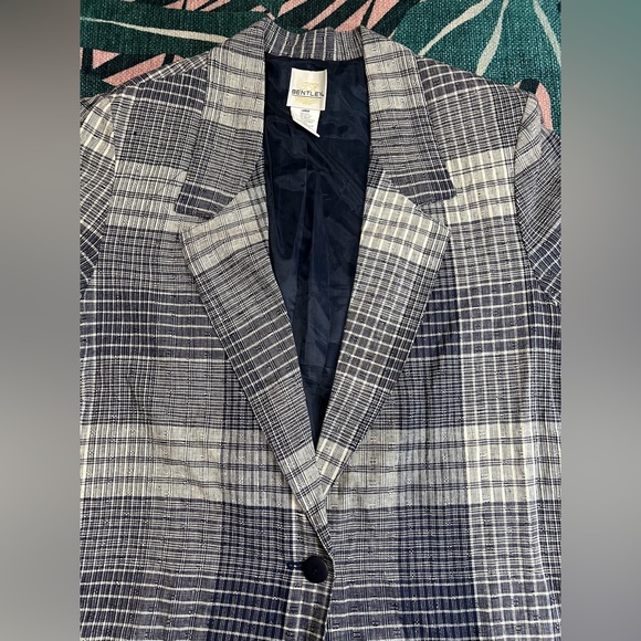 Vintage T.R. Bentley Linen Blend Single Button Plaid Navy Blazer Jacket - Picture 2 of 11